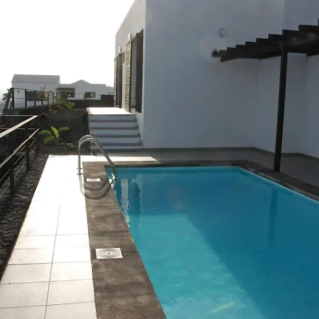 El Tucan Vistas En 3 Y Piscina Nazaret